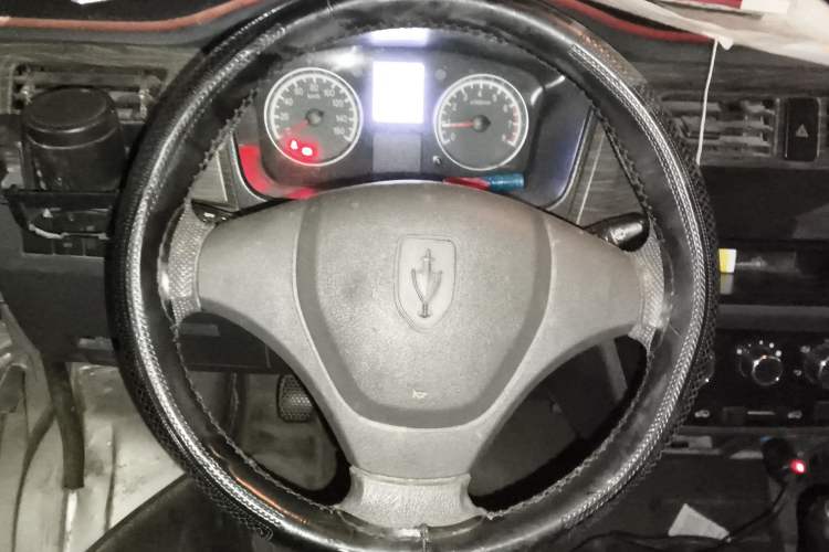 Used Jinbei Hiace X30 2021 1.5L Standard Version Air-Conditioning-Free Bus China VI Emission Standard SWC15M
