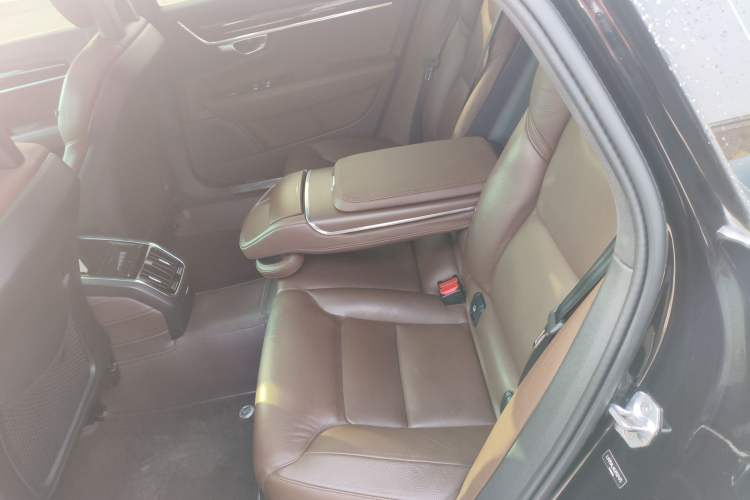 Used Volvo S90 2017 T4 Zhiyuan Edition