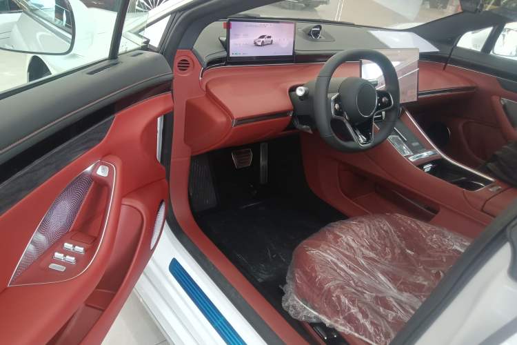 Used Hima Luxeed S7 2024 Pro Model
