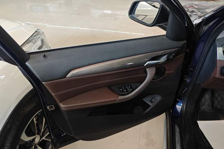 Used BMW X1 2018 sDrive18Li Luxury Model