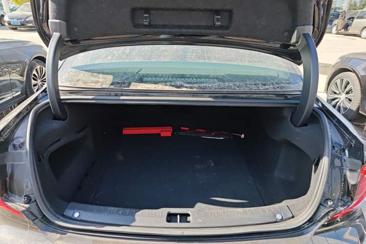 Used Volvo S90 2024 B5 Zhiyi Luxury Edition