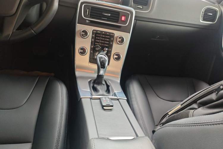 Used Volvo S60 2017 S60L T3 Smart Drive Edition