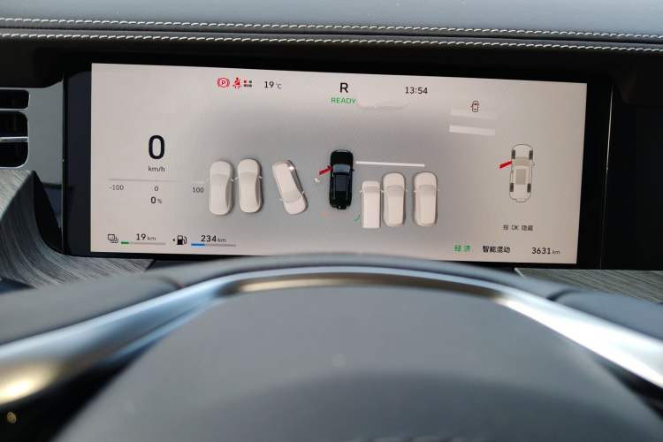 Used Tank 500 New Energy 
