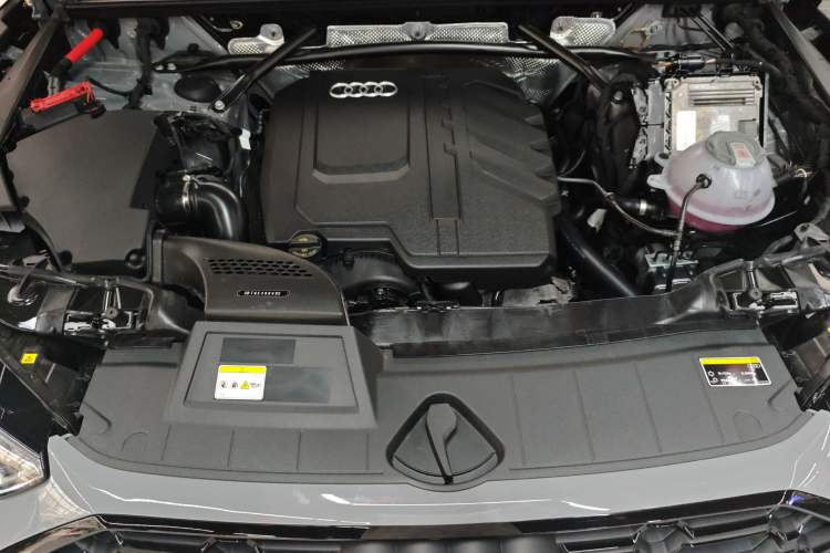 Used Audi Q5L 2024 40 TFSI Luxury Dynamic Edition
