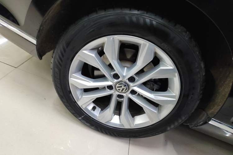 Used Volkswagen Magotan 2018 Facelift 330TSI DSG Luxury Model