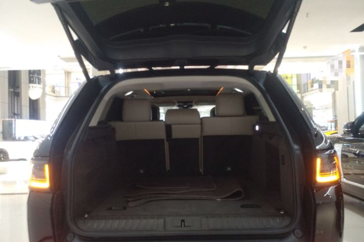 Used Land Rover Range Rover Sport 2020 3.0 L6 SE
