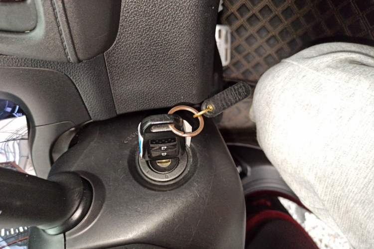 Used Honda Vezel 2015 1.5L CVT two-wheel drive Comfort trim