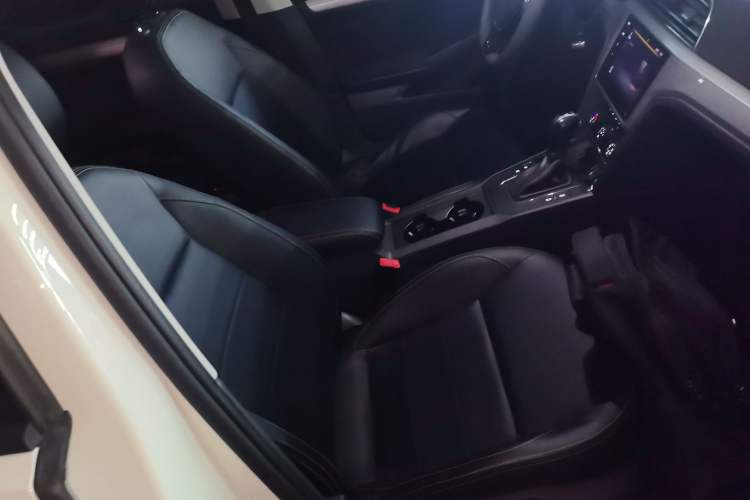 Used Volkswagen Lamando 2021 230TSI DSG Fashion Edition