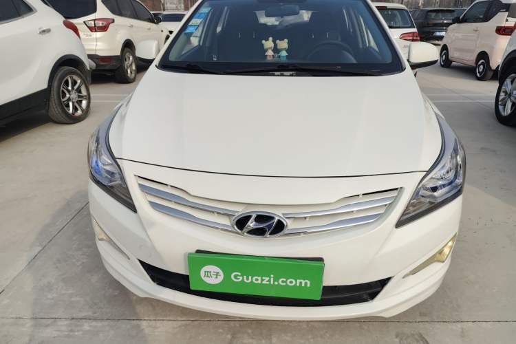 Used Hyundai Verna Ray 2014 1.4L Manual GLX