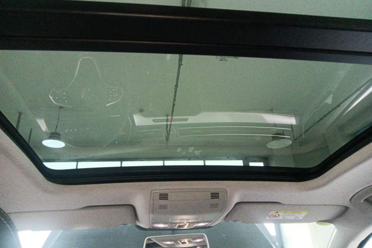 Used Volkswagen Magotan 2025 Zhongxiang Version 280TSI DSG Comfort Edition