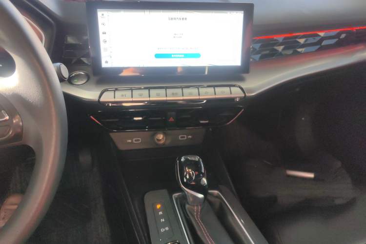 Used MG 5 2022 180 DVVT CVT Youth Luxury Edition