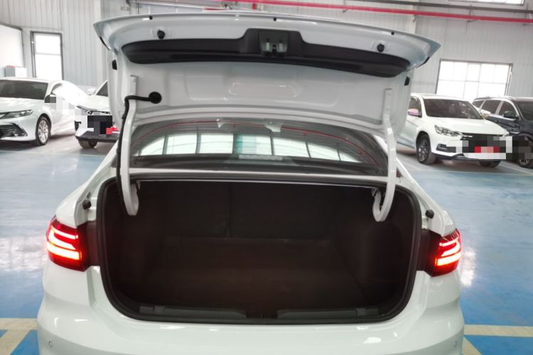 Used Volkswagen Lavida 2024 1.5L Automatic Starry Sky 5 Million Edition