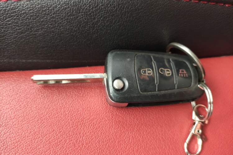 Used Haval H1 2016 Revised Version Blue Badge 1.5L AMT Luxury Edition