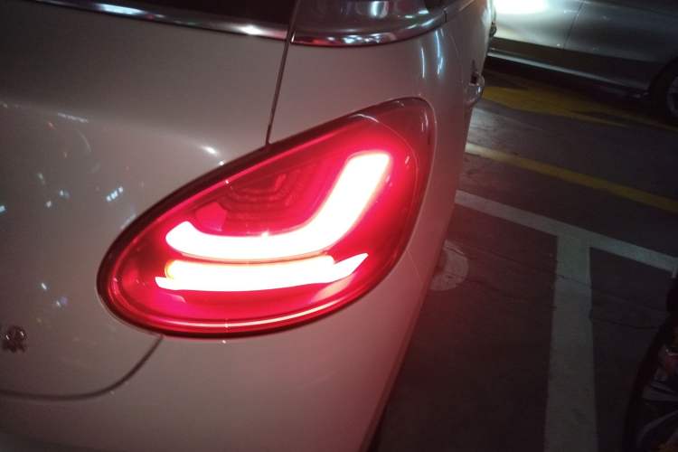 Used Wuling Bingo 2023 333 km Lingxi Connected+ Version
