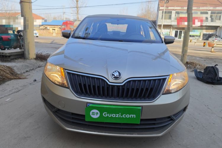 Used Skoda Rapid 2018 1.6L Manual Standard Edition