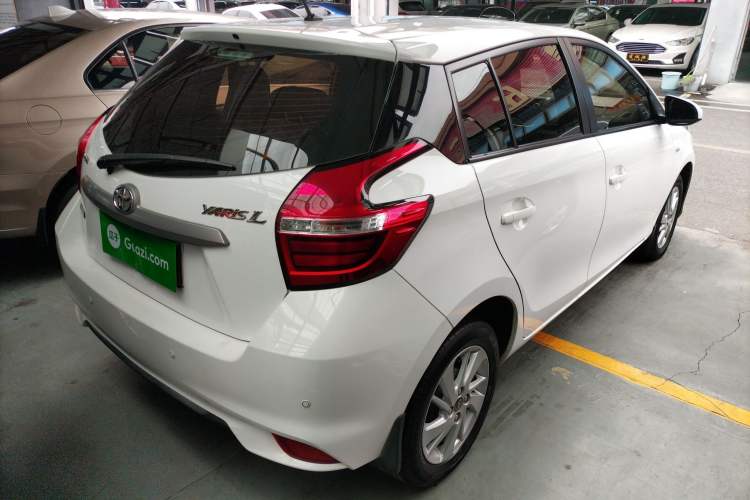 Used Toyota YARiS L 2017 1.5G CVT JingSu Model with Upgraded Sunroof
