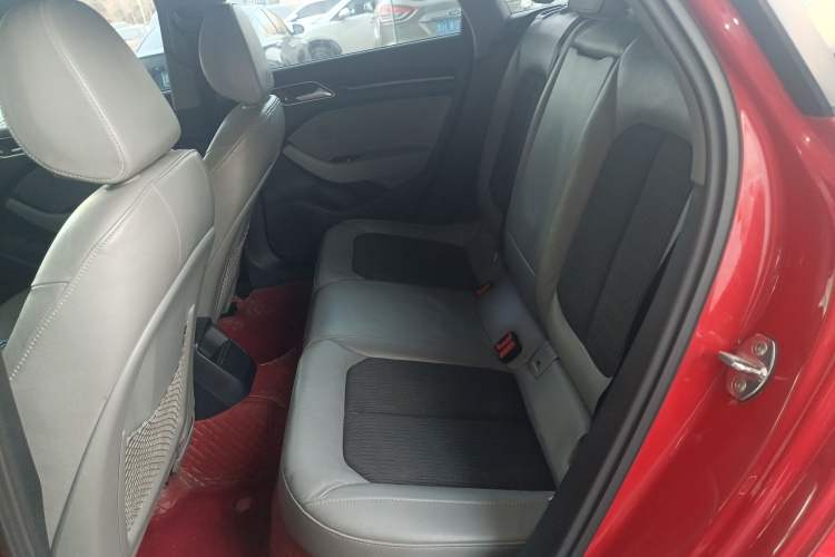 Used Audi A3 2017 Sportback 35 TFSI Fashion Model
