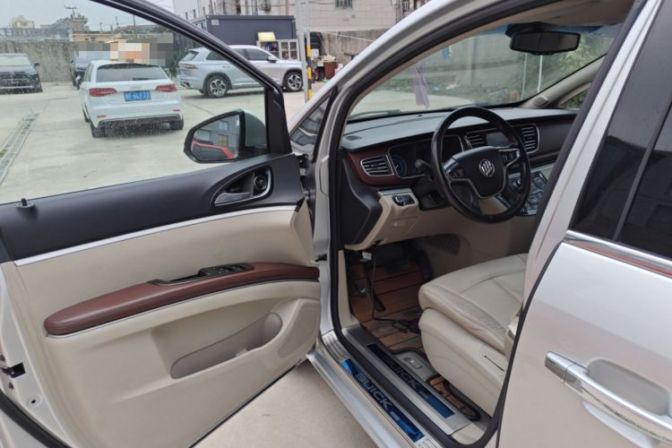 Used Buick GL8 2014 2.4L LT Luxury Business Executive Edition