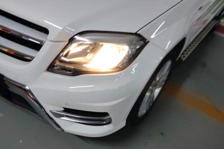 Used Mercedes-Benz GLK-Class 2015 GLK 260 4MATIC Dynamic Edition Ultimate Version
