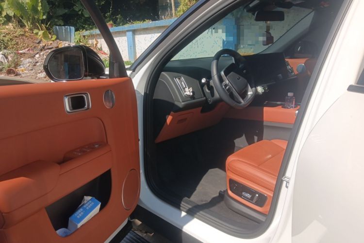 Used Li Auto L7 2023 Pro Model
