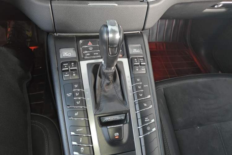 Used Porsche Macan 2014 Macan 2.0T