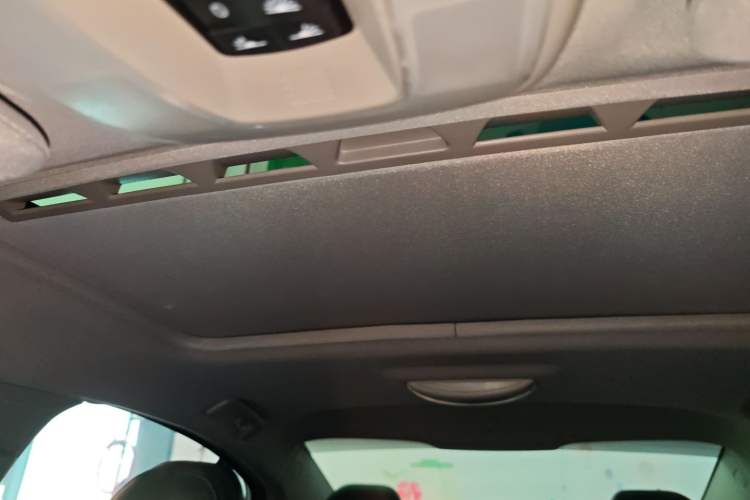 Used Volvo S60 2015 S60L 2.0T Zhiyuan Edition