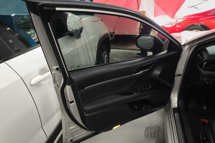 Used Toyota Camry 2019 2.0G Luxury Edition China VI Standard
