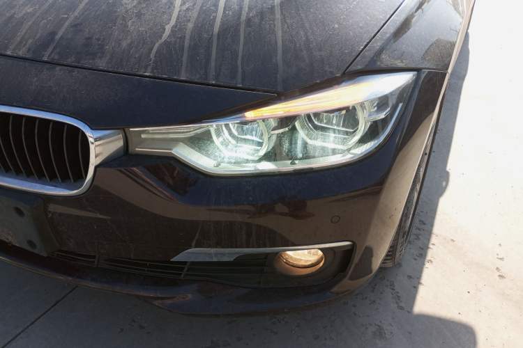 TDK.VehicleDetails.img