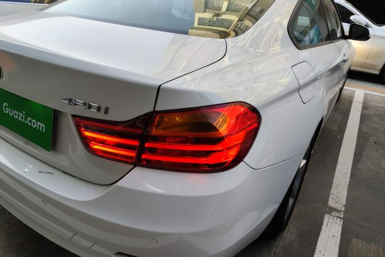 Used BMW 4 Series 2014 420i Fashion Model
