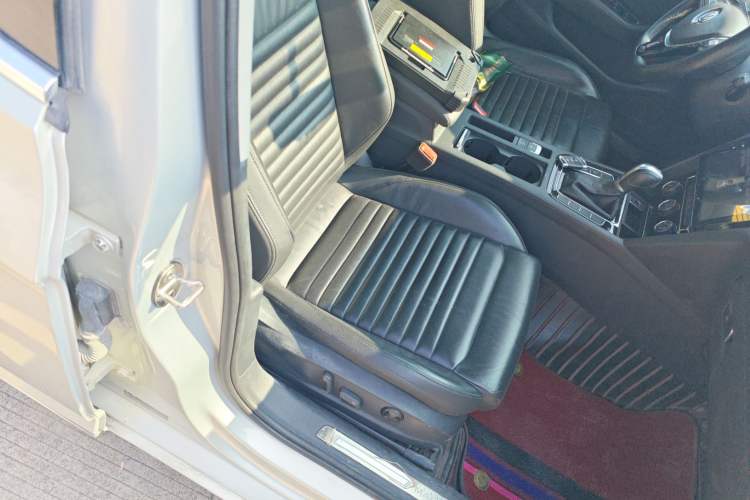 Used Volkswagen Magotan 2017 330TSI DSG Leading Model