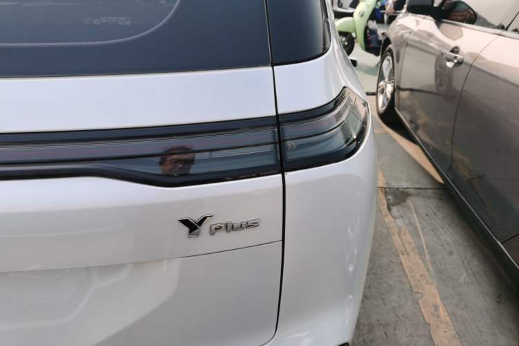 Used AION Y 2022 Plus 70 Smart Edition
