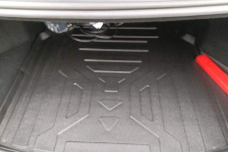 Used BYD Qin L 2024 DM-i 80KM Leading Model
