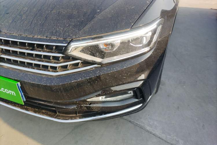 Used Volkswagen Magotan 2023 2 Million Units Limited-Edition 280TSI DSG Comfort Version