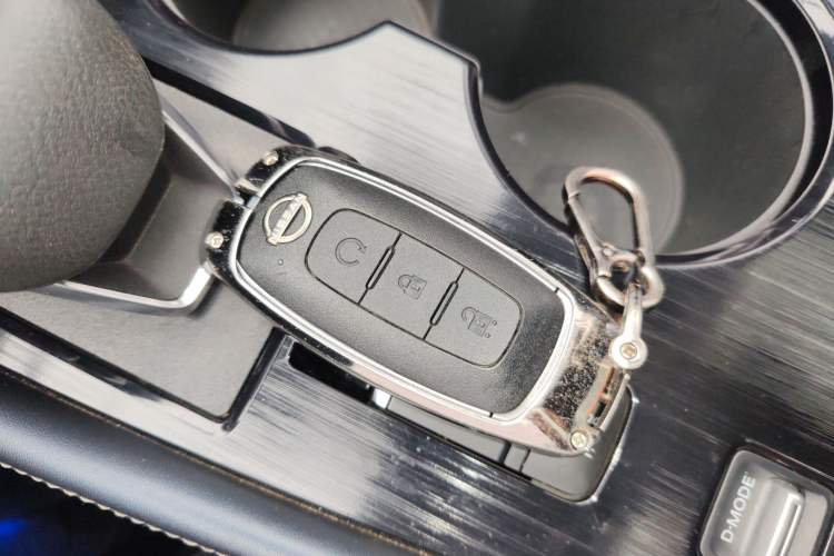 Used Nissan Qashqai 2023 1.3T CVT Navigation Edition
