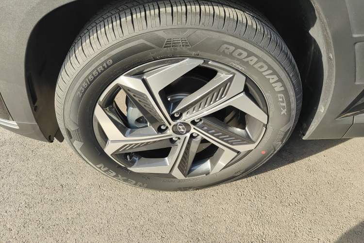 Used Hyundai Tucson 2023 Tucson L 1.5T Automatic Two-Wheel Drive DLX Luxury Edition