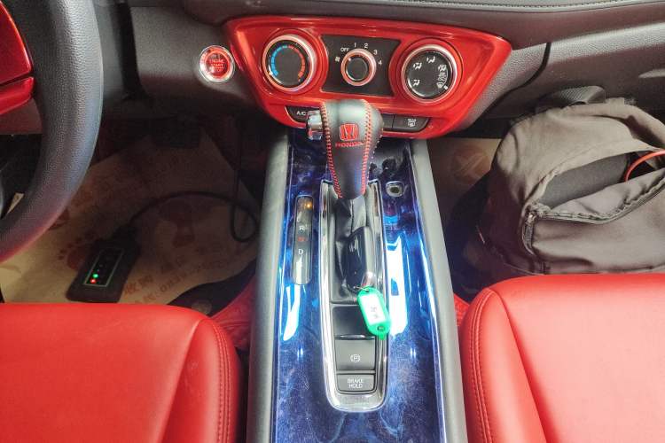 Used Honda Vezel 2020 1.5L CVT Luxury Edition