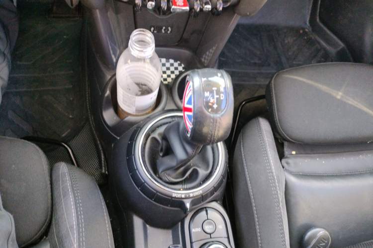 Used  MINI 2016 1.5T COOPER Five-Door Edition
