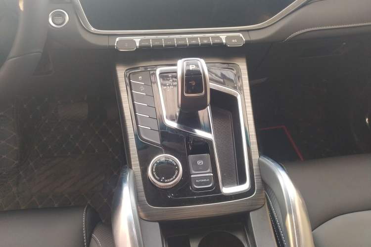 Used Geely Auto Emgrand X7 Sport 2020 1.5TD Automatic Smart Connect PRO