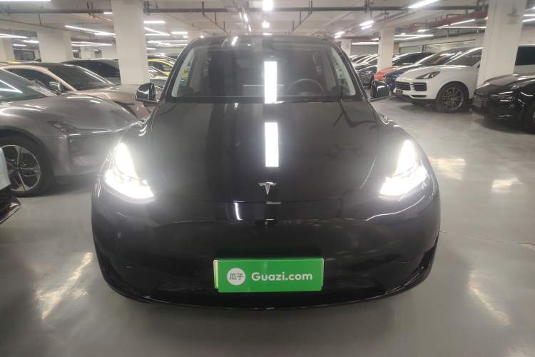 Used Tesla Model Y 2022 Rear-Wheel-Drive Version
