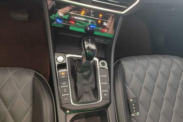 Used Volkswagen Sagitar 2023 200TSI DSG Excellence Edition
