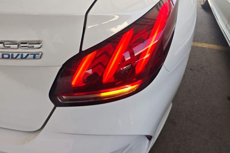 Used MG 5 2023 180 DVVT CVT Luxury Edition
