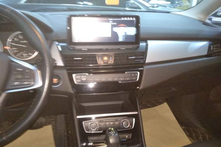 Used BMW 2 Series Active Tourer 2016 218i Fashion Model