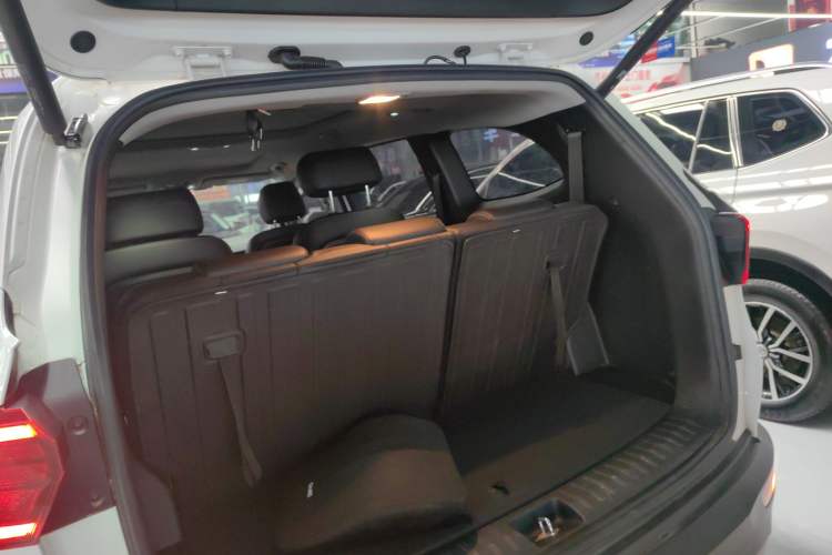 Used Hyundai Custo 2021 380TGDi Deluxe Edition DLX
