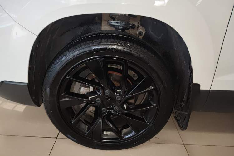 Used Jetta VS7 2022 280TSI Automatic High-Gloss Glory Edition
