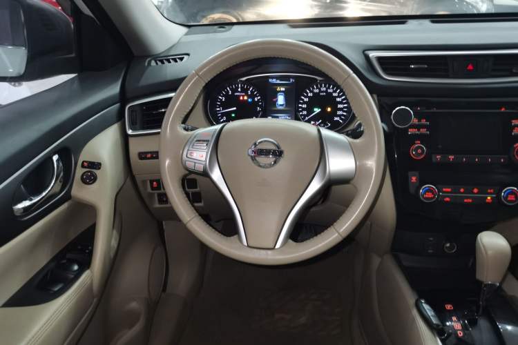 Used Nissan X-Trail 2014 2.0L CVT Comfort Edition 2WD