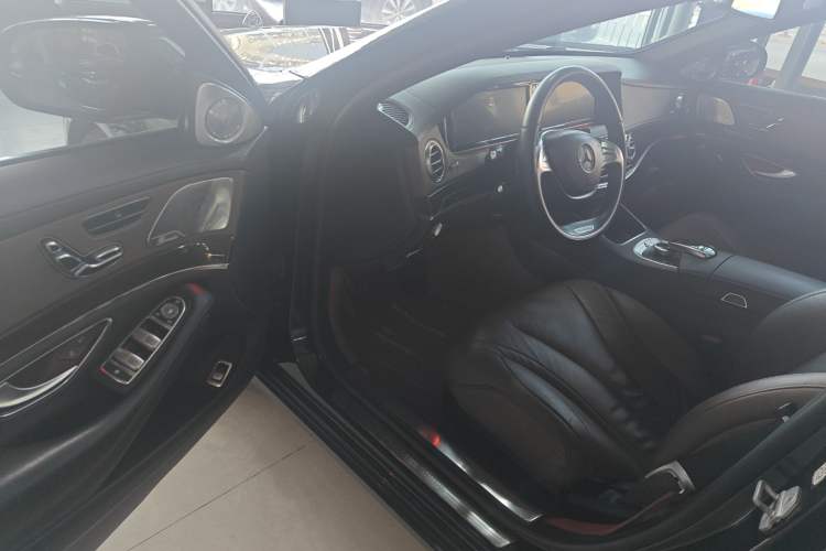 Used Mercedes-Benz S-Class 2014 S 320 L Business Model
