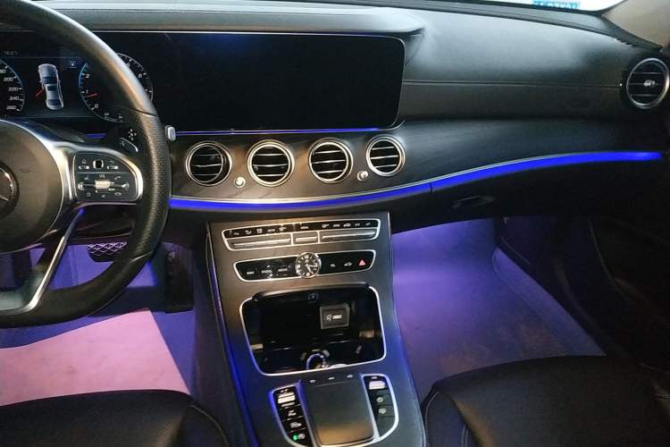 Used Mercedes-Benz E-Class 2019 E 300 L Sport Luxury Edition