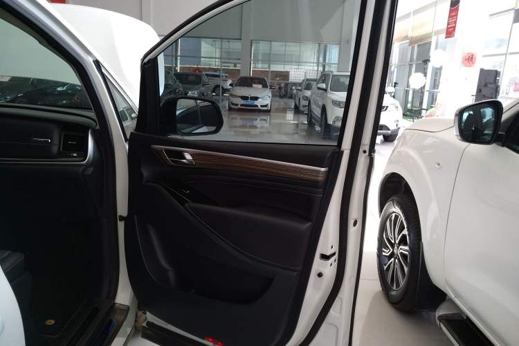 Used GAC Trumpchi M8 2023 Lingxiu Series 390T Deluxe Edition
