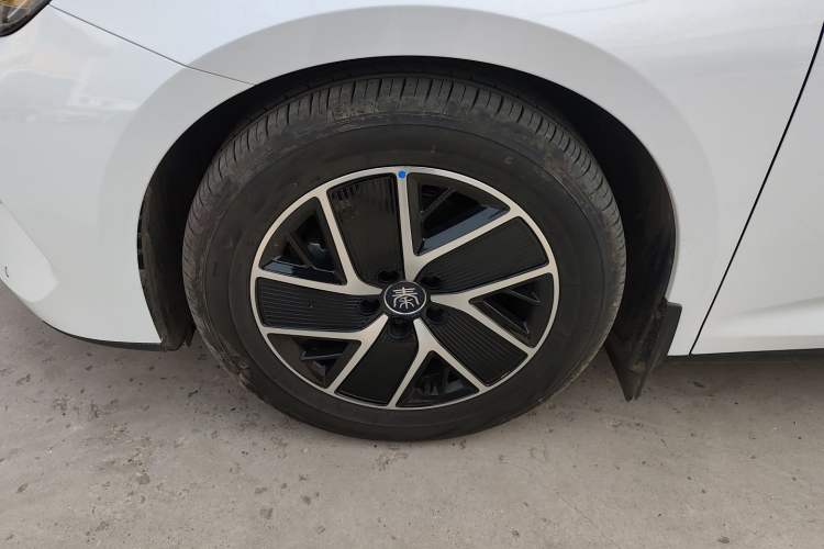 Used BYD Qin L 2024 DM-i 80KM Beyond Model
