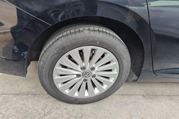 Used Volkswagen Lavida 2019 1.5L Automatic Comfort Edition China VI Standard